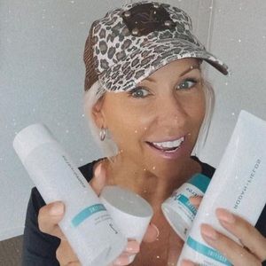 Meet your Posher, Tara